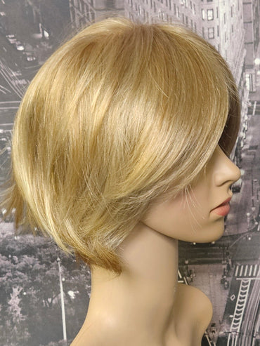 AFFAIR BUTTERED BLONDE